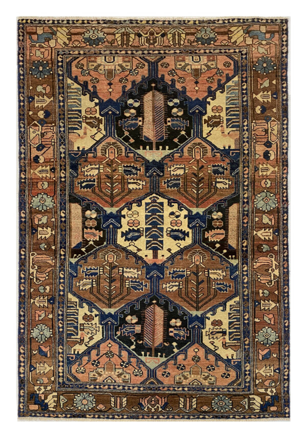 Rug# 10219, Antique Bakhtiar, Armani weave, circa 1910, good condition, Persia, size 203x133 cm (2)