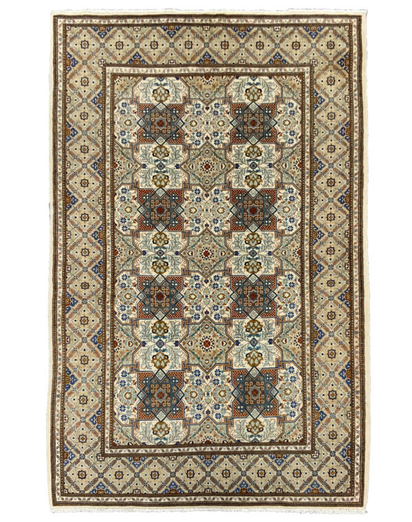 Rug#10573, Persian Kashan, circa 1960, fine wool pile, rare design, very durable, Persia, size 217x137 cm (2) - Copy