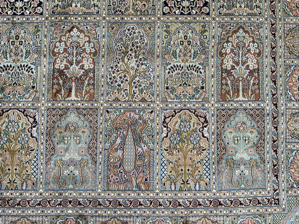 Rug# 31230 Fine Srinagar, 100% silk pile on a cotton warp and weft, Garden design, Kashmir , India, Size 305x238 cm (6)