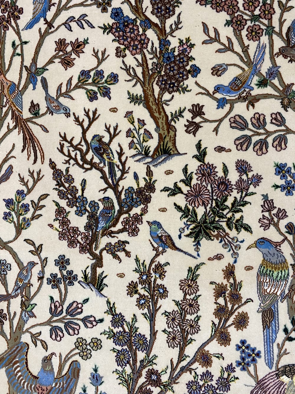 Rug# 10114, Masterweaver Isfehan, Pahlavi era, c.1975, silk base and inlay, 900,000 KPSQM, Persia, size 179x118 cm (5)