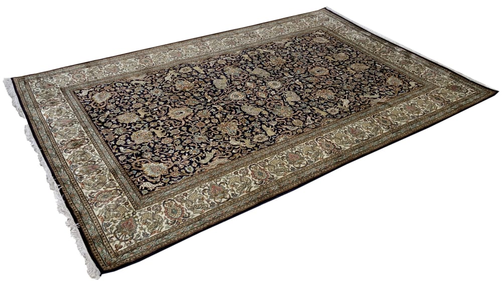 Rug# 31223, Fine Srinagar, 100% silk pile on a cotton warp and weft, Classic Safavid floral, , Kashmir , India, Size 281x183 cm (3)