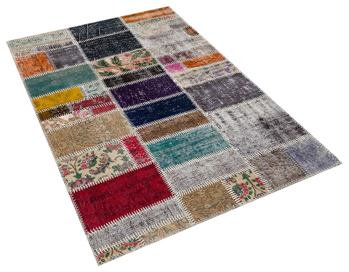 Rug# 73432, Vintage fragments custom-made in to a modern rug, Turkey, 180x120 cm