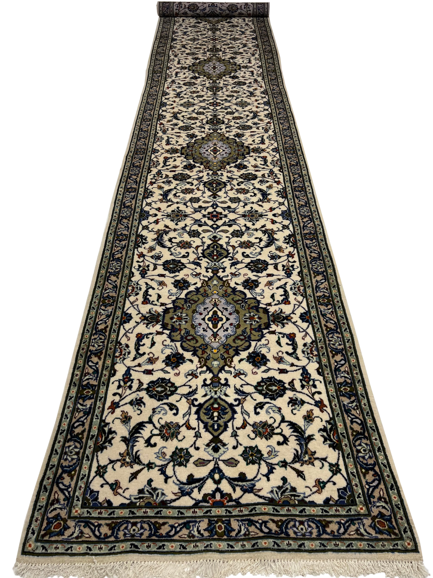 Rug#10636, hand knotted rare Persian Kashan, circa 1980, kork wool pile, very durable, Persia, 545x110 cm